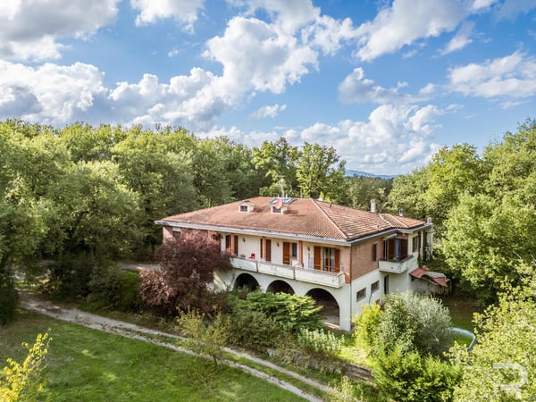 House in Montevarchi - view 1