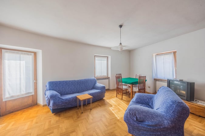 Apartment in Sfruz - view 1