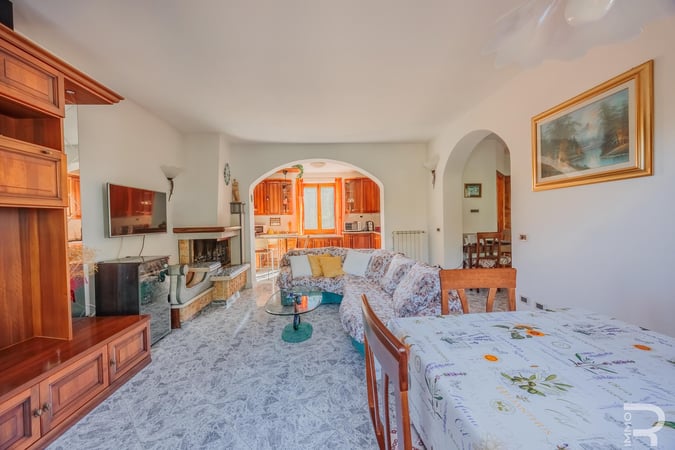 Apartment in San Casciano dei Bagni - view 1
