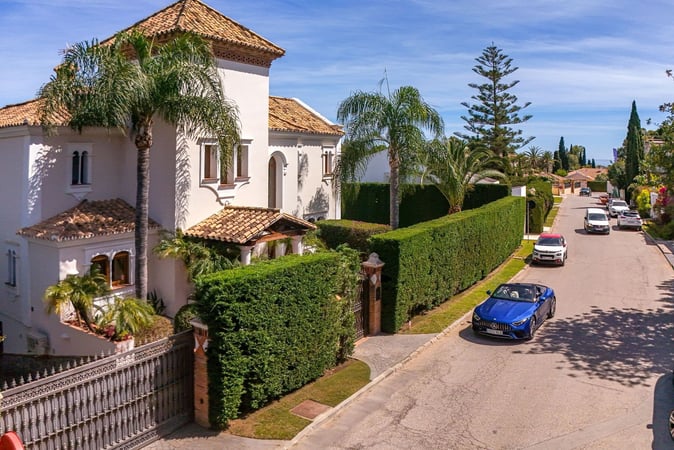 Villa in Atalaya - view 1