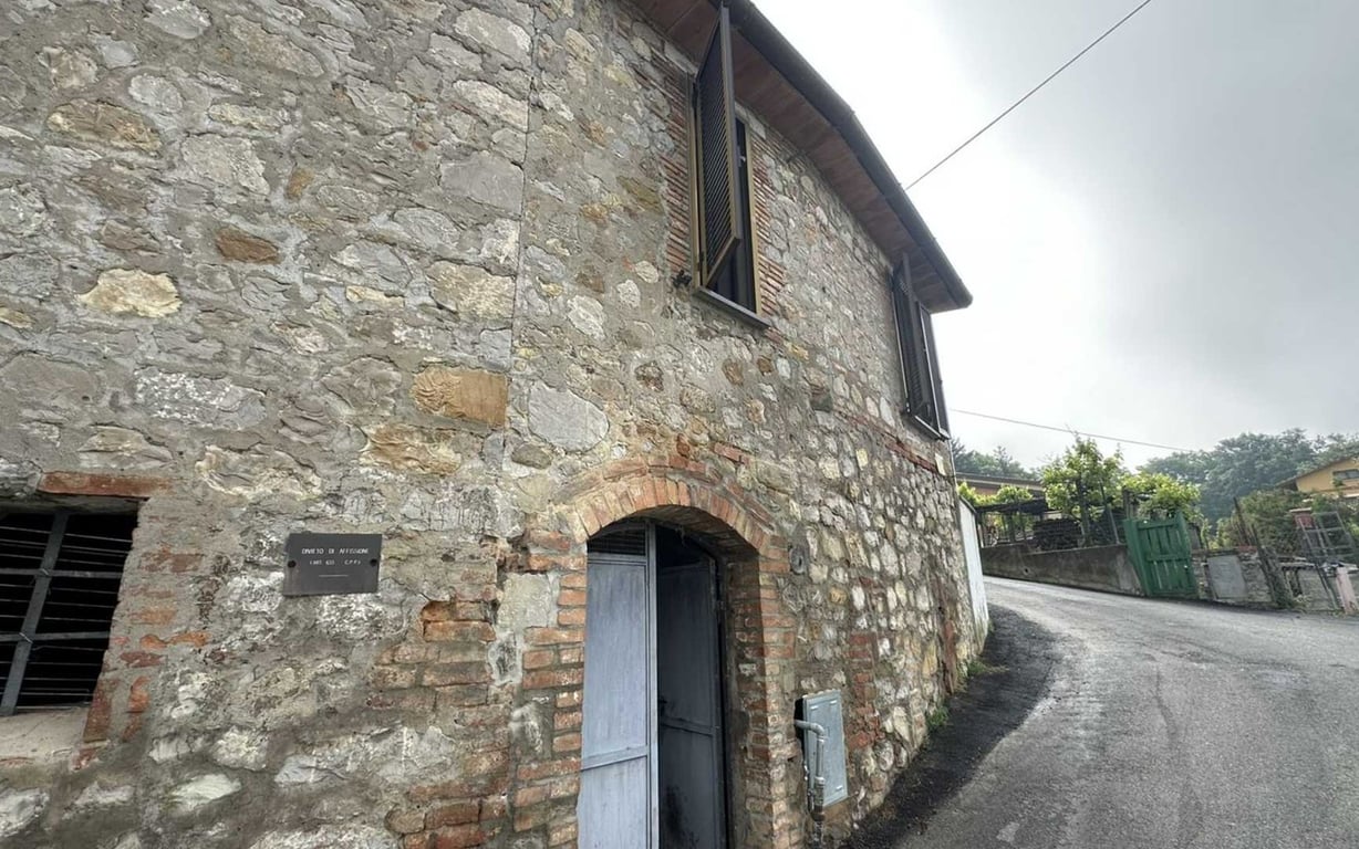 House in Santa Maria - Image 2