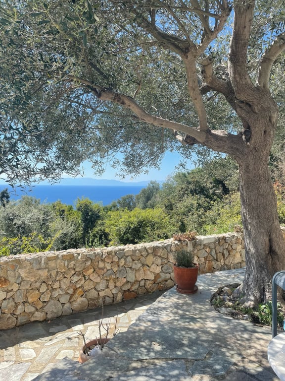 Villa in Alonissos - Image 3