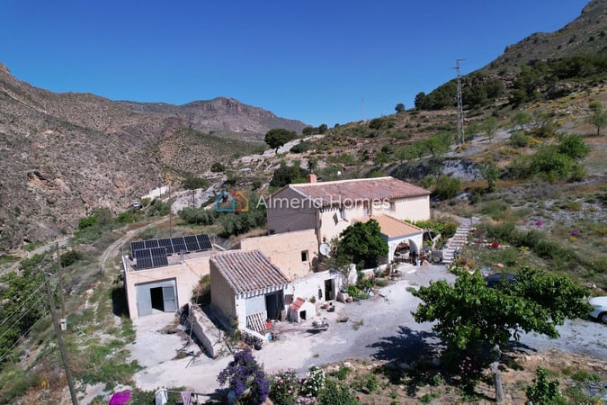 House in Oria - view 1