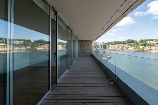 House in Vila Nova de Gaia - view 1