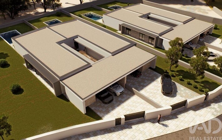 House in Mazarefes - view 1