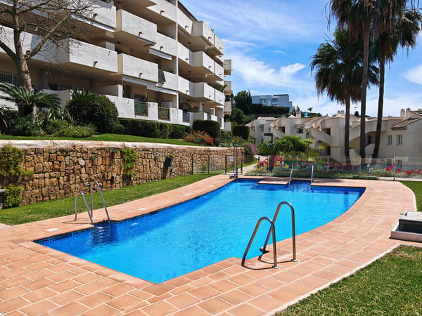 Apartment in Artola - view 1