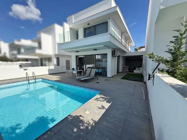 House in Livadia - view 1
