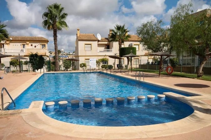 Villa in Dehesa de Campoamor - view 1