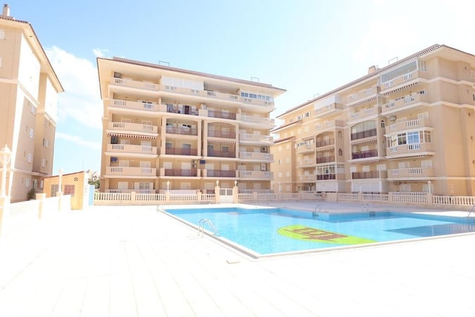 Apartment in Torrelamata - view 1