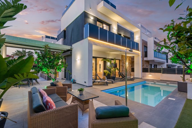 House in Dehesa de Campoamor - view 1