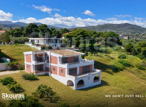 House in Aigeira - view 1