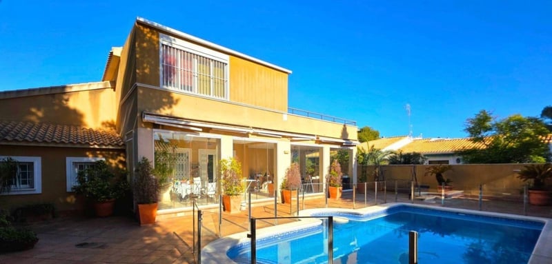 House in Dehesa de Campoamor - view 1