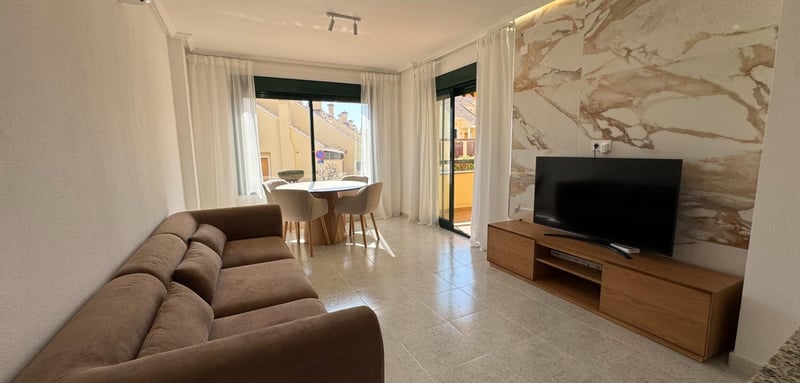 Apartment in Villamartin - view 1