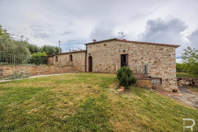 House in Colle di Val d'Elsa - view 1