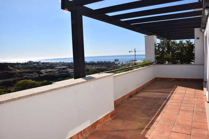 Villa in Malaga - view 1
