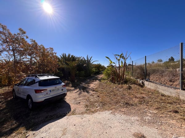 Land in Polop - view 1