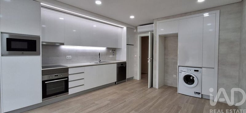Apartment in Covilha (Sao Pedro) - view 1
