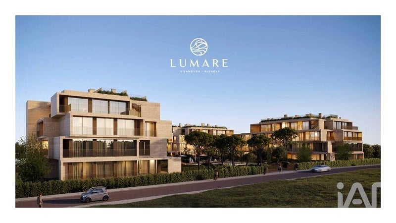 Apartment in Quarteira - view 1