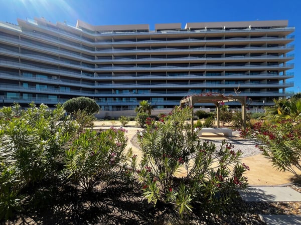 Apartment in Cala Reona - view 1