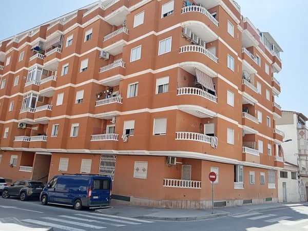 Apartment in Torrevieja - view 1