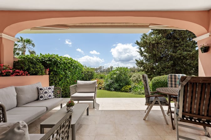 House in Estepona - view 1