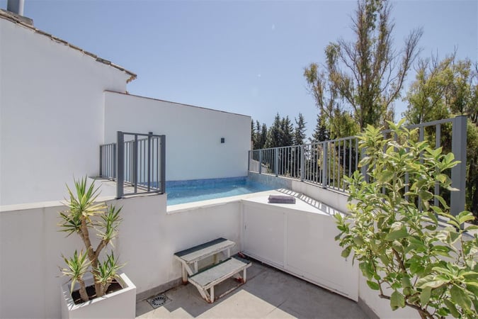 House in San Pedro de Alcantara - view 1