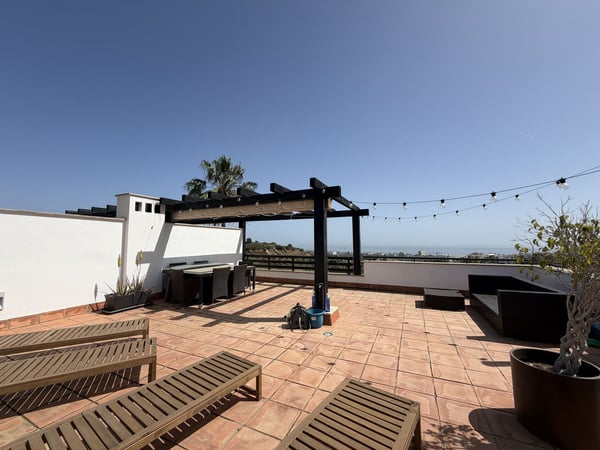 Villa in Marbella - view 1