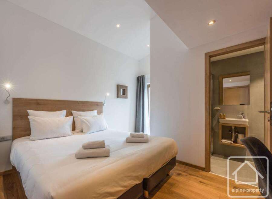 Apartment in Magland - Image 3