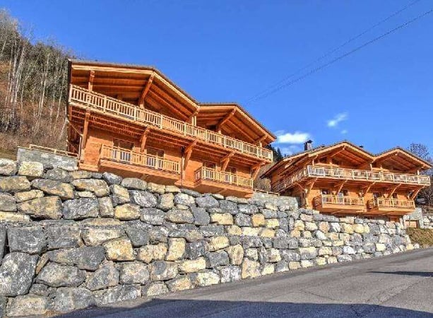 Villa in Montriond - view 1
