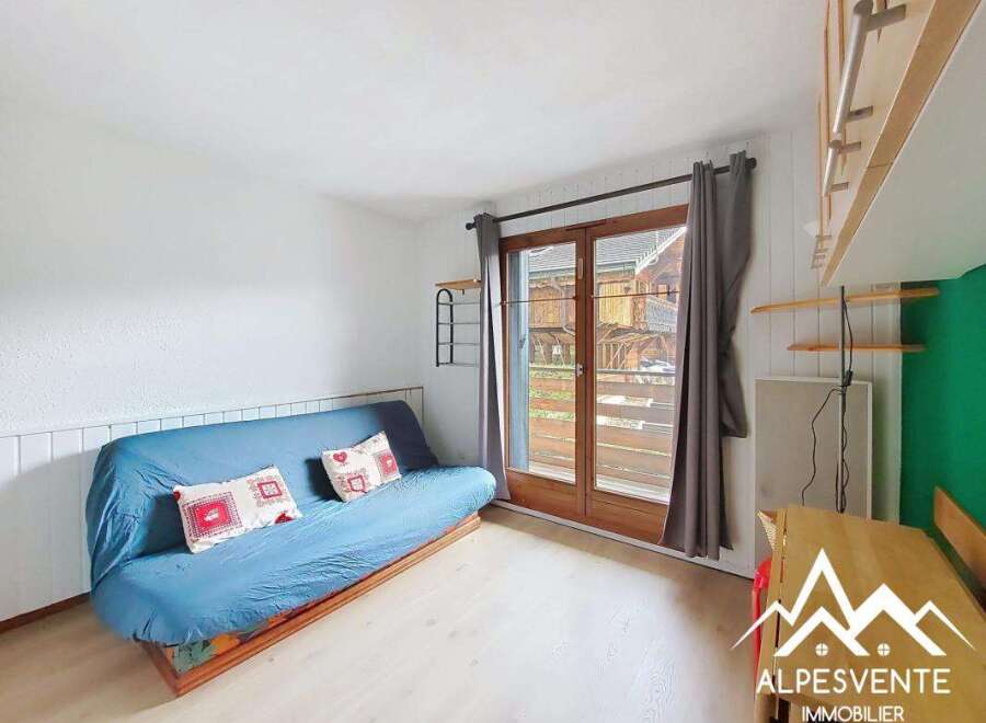 Apartment in Montriond - Image 2