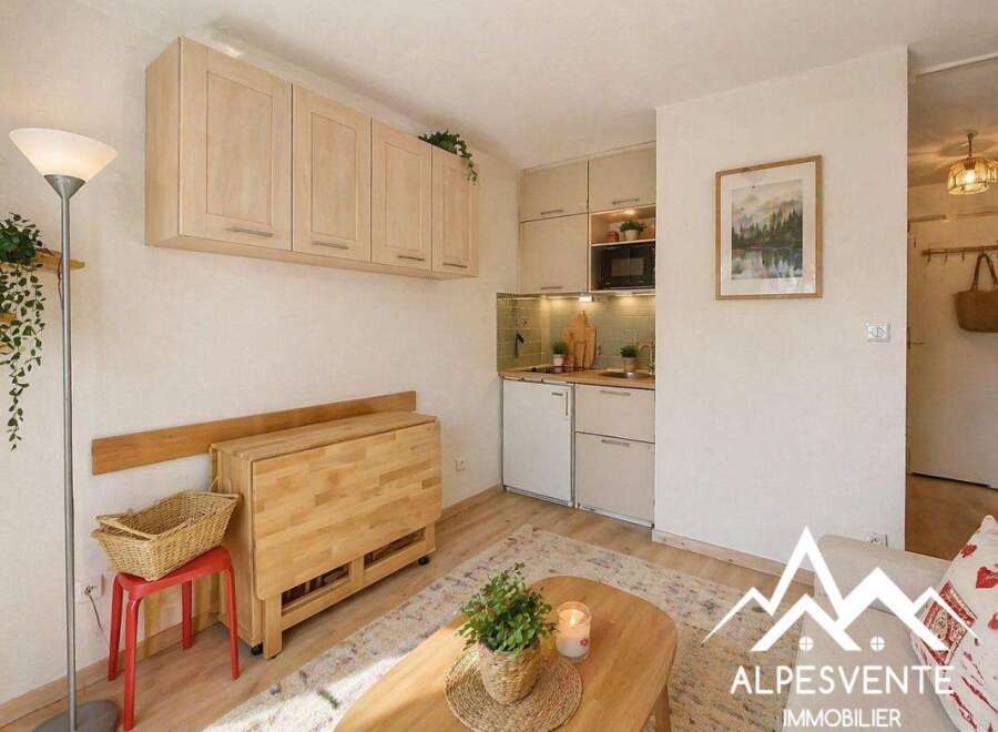 Apartment in Montriond - Image 3