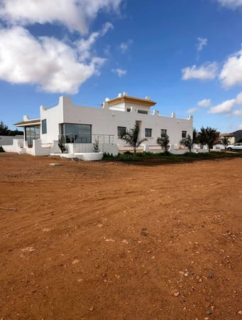 House in Triquivijate - view 1