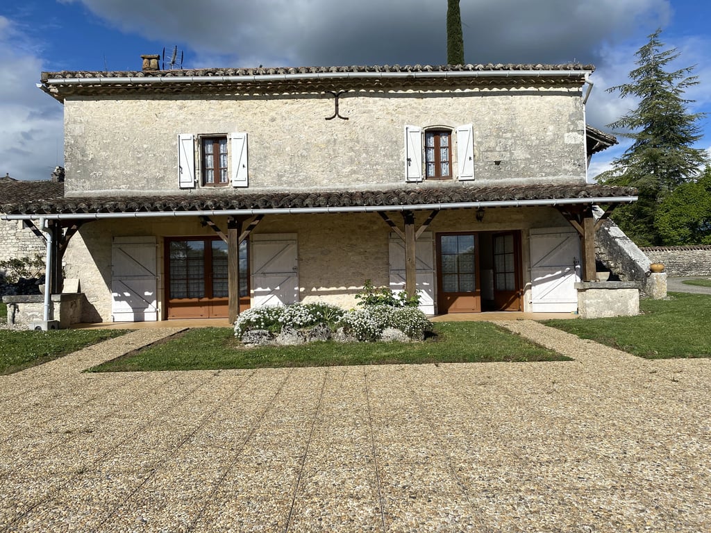 House in Montcuq-en-Quercy-Blanc