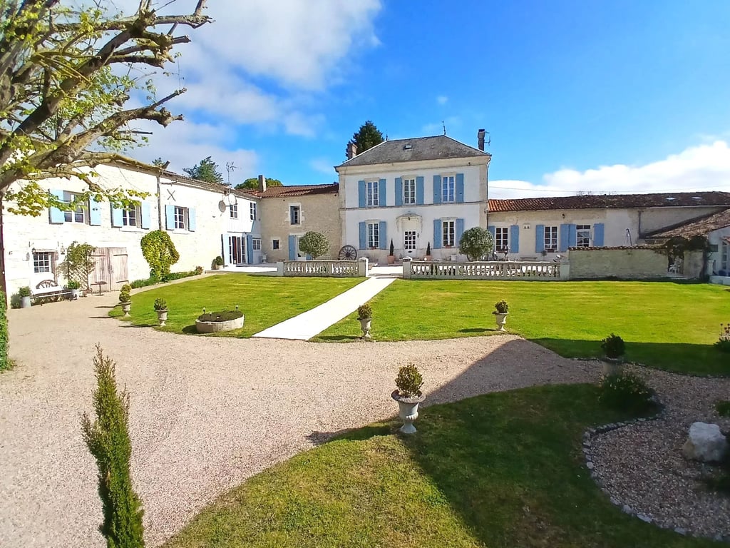 House in Saint-Jean-d'Angely