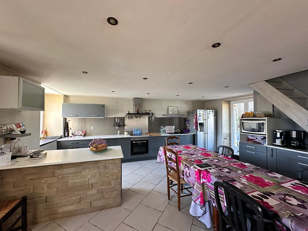 House in Saint-Sauveur-le-Vicomte - Image 2