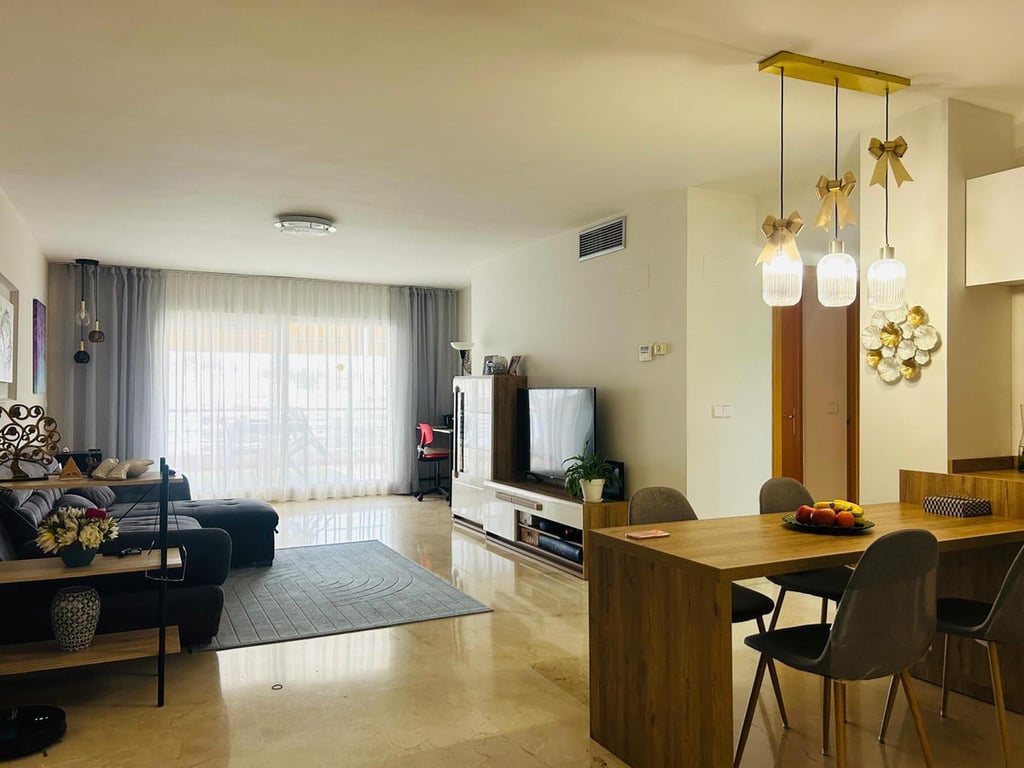 Apartment in Guadalmina - Image 3