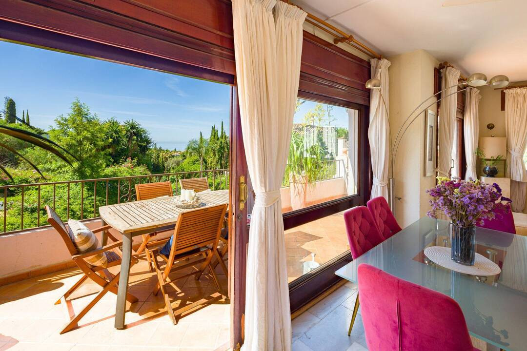 House in Marbella - Image 3