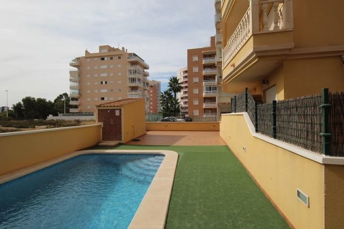Apartment in Guardamar del Segura - view 1