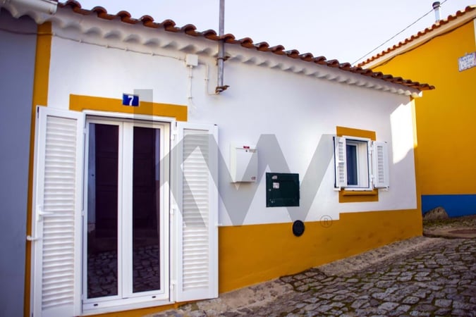 Villa in Vale - view 1