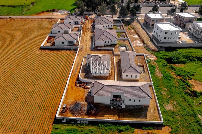 House in Frenaros - view 1