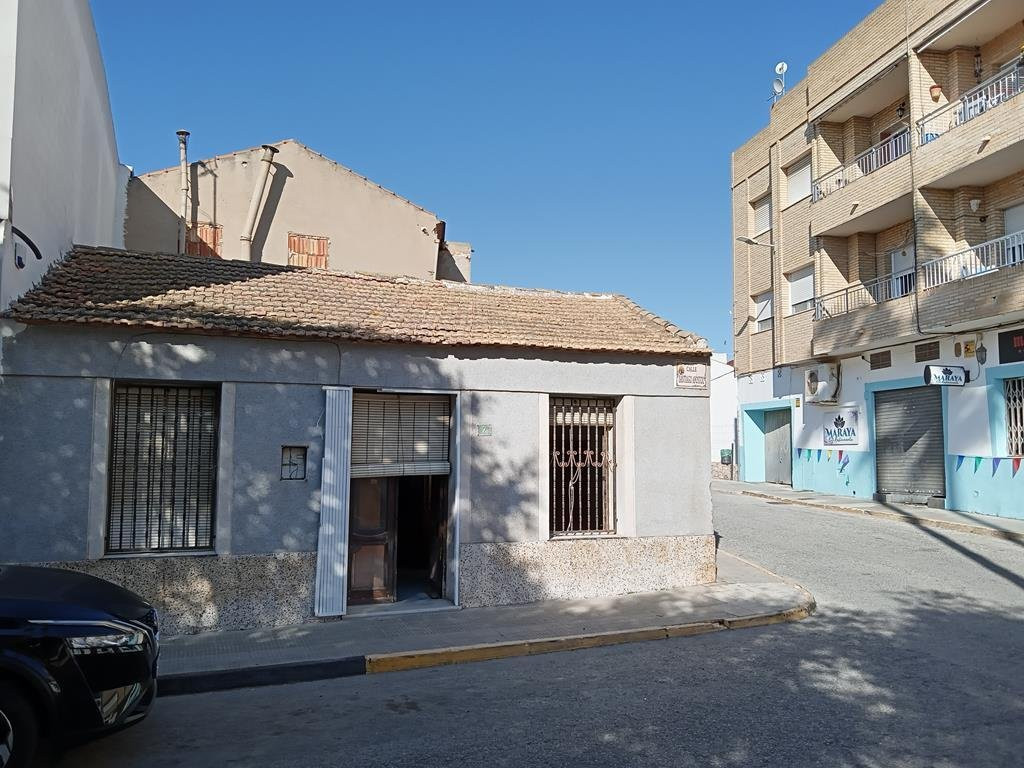 House in Los Montesinos - Image 2