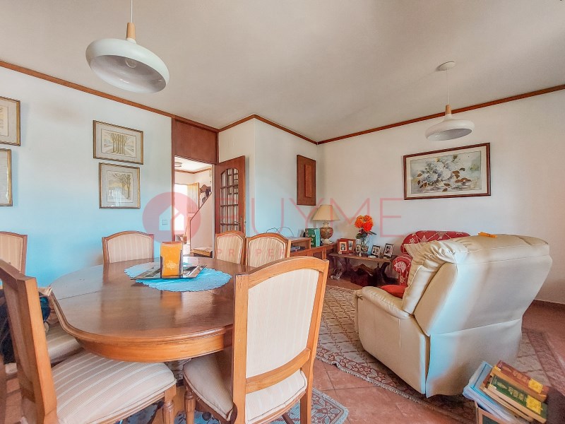 Apartment in Quarteira - Image 3