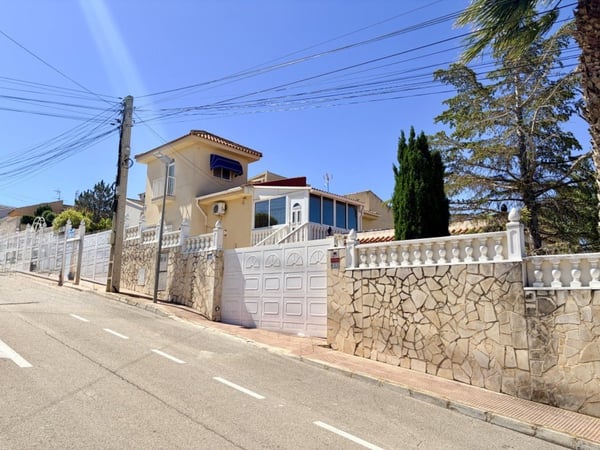 Villa in Ciudad Quesada - view 1