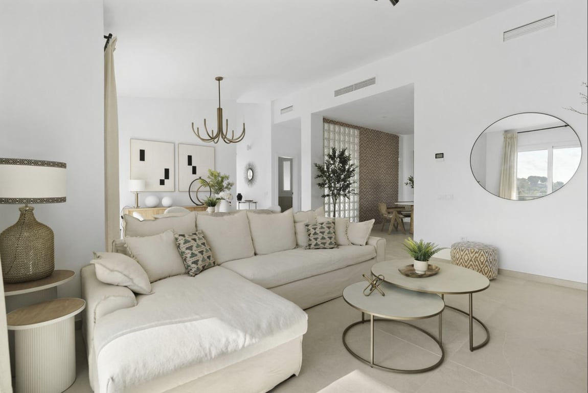 House in Mijas Costa - Image 2