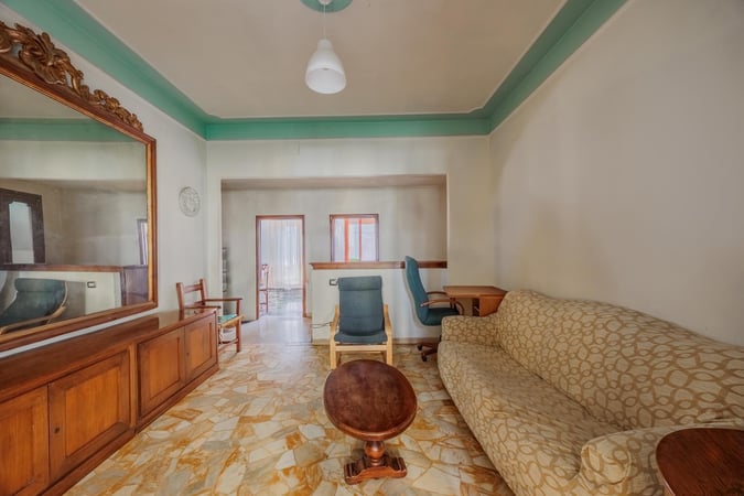 House in Castelfranco Piandisco - view 1