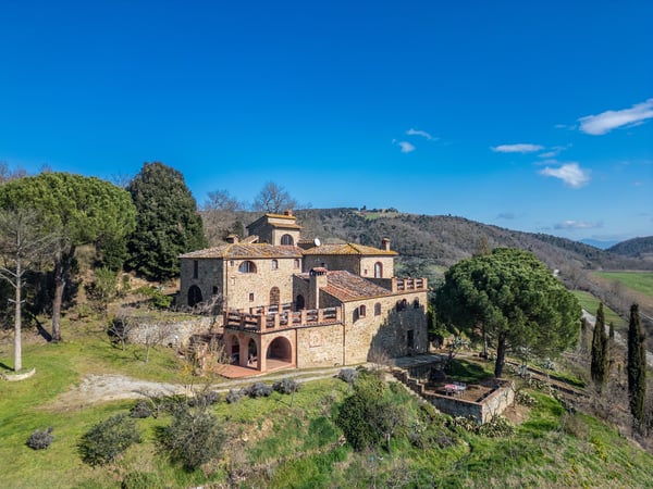 Villa in Sinalunga - view 1