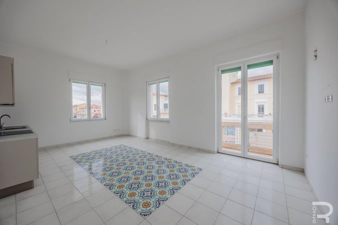 Apartment in San Vincenzo - view 1