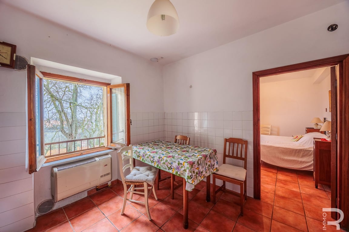 Apartment in San Casciano dei Bagni - Image 3