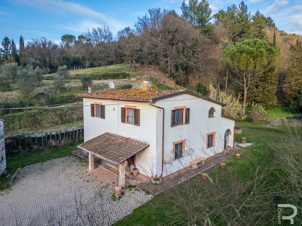 House in San Miniato - view 1