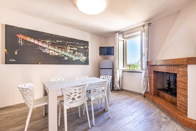 House in Peccioli - view 1